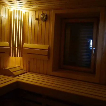 Ferienwohnung Horth 布勒塔尔