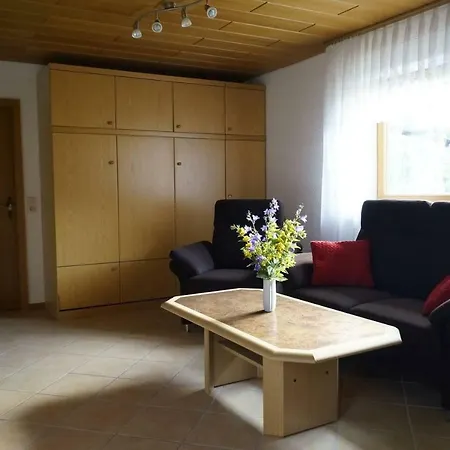 Ferienwohnung Horth * 布勒塔尔